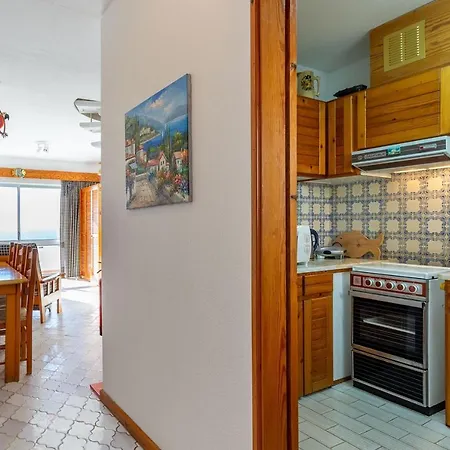 Apartment Typical T2 In W/ Balcony By Lovelystay Albufeira